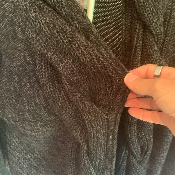 Converse One Star open cabled shawl cardigan. Worn 2x. Excellent condition - Picture 4 of 6